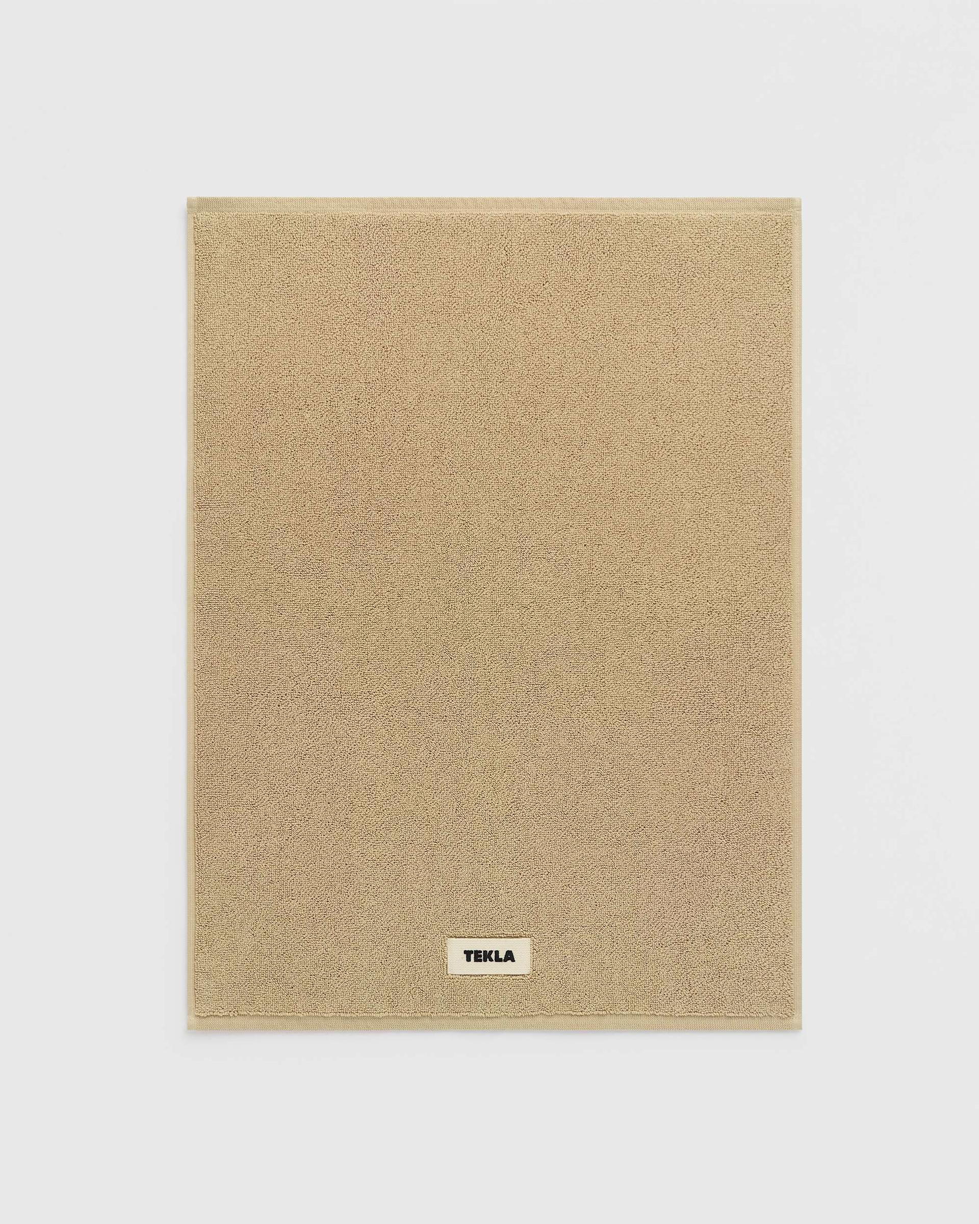 Tekla Fabrics Bath mat – solid – Sienna