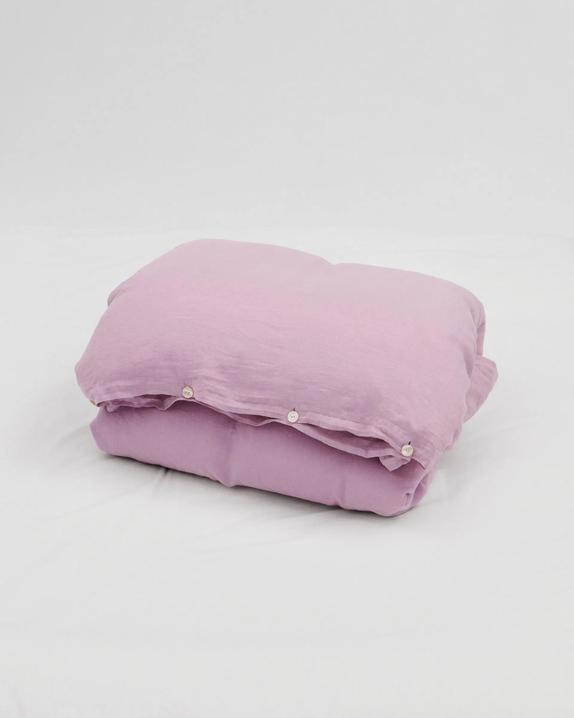 Tekla Fabrics Linen duvet cover – Dawn Purple
