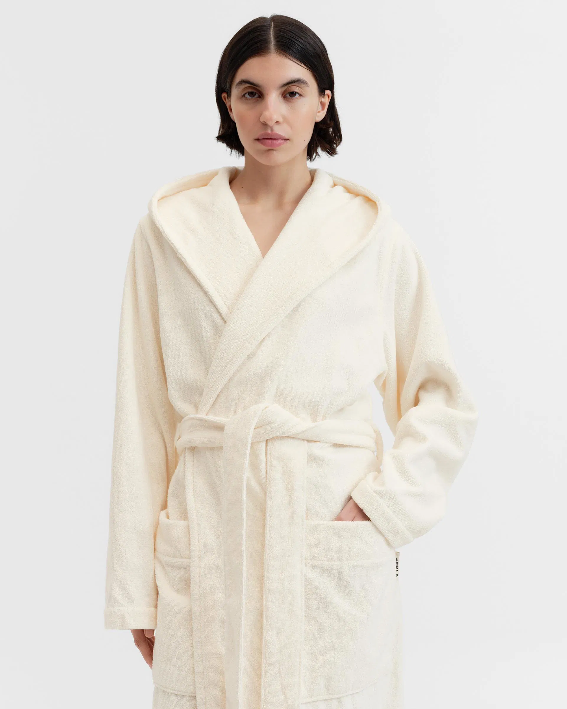 Tekla Fabrics Hooded bathrobe – solid – Ivory