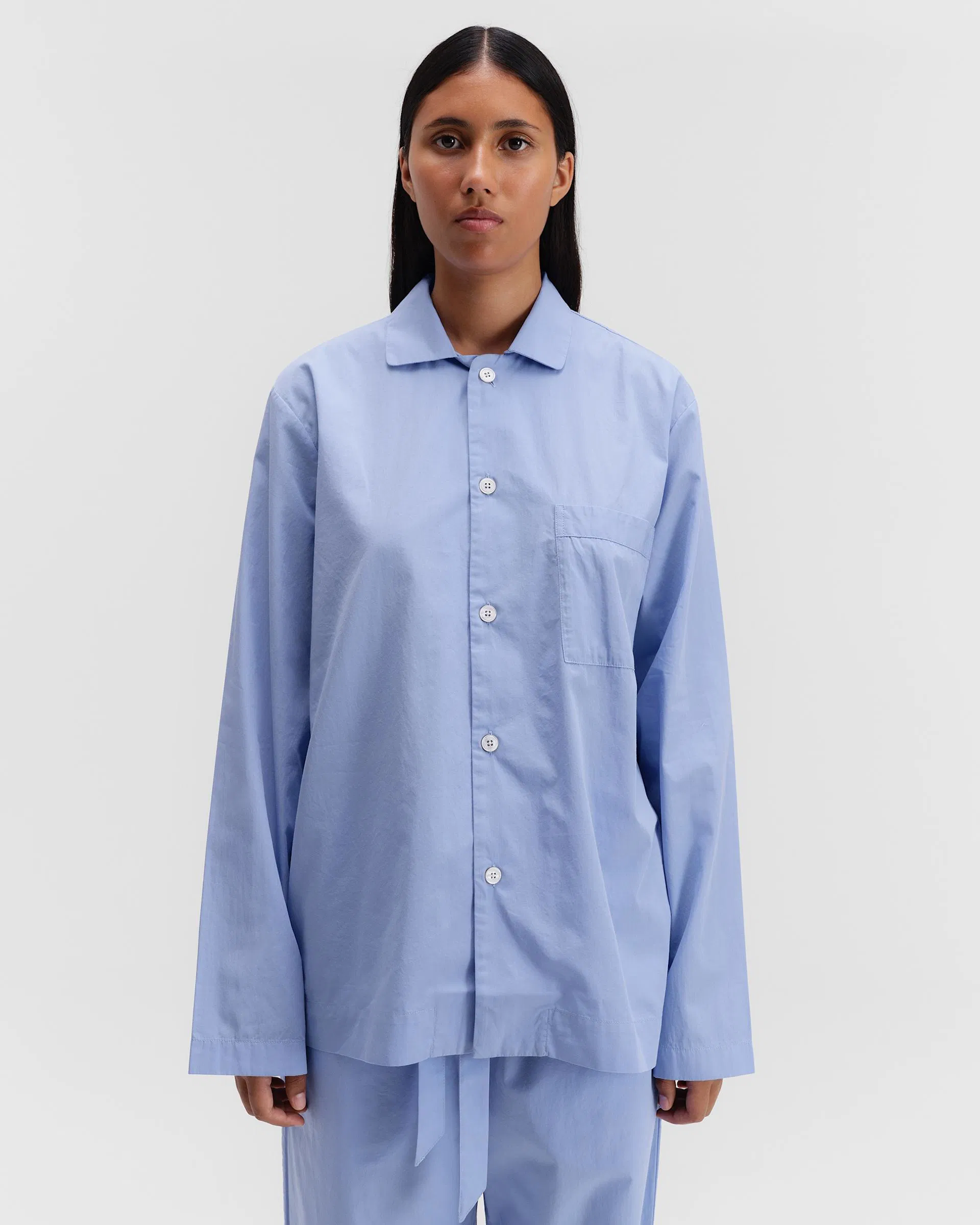Tekla Fabrics Poplin pyjamas – long-sleeved shirt – Cornflower Blue