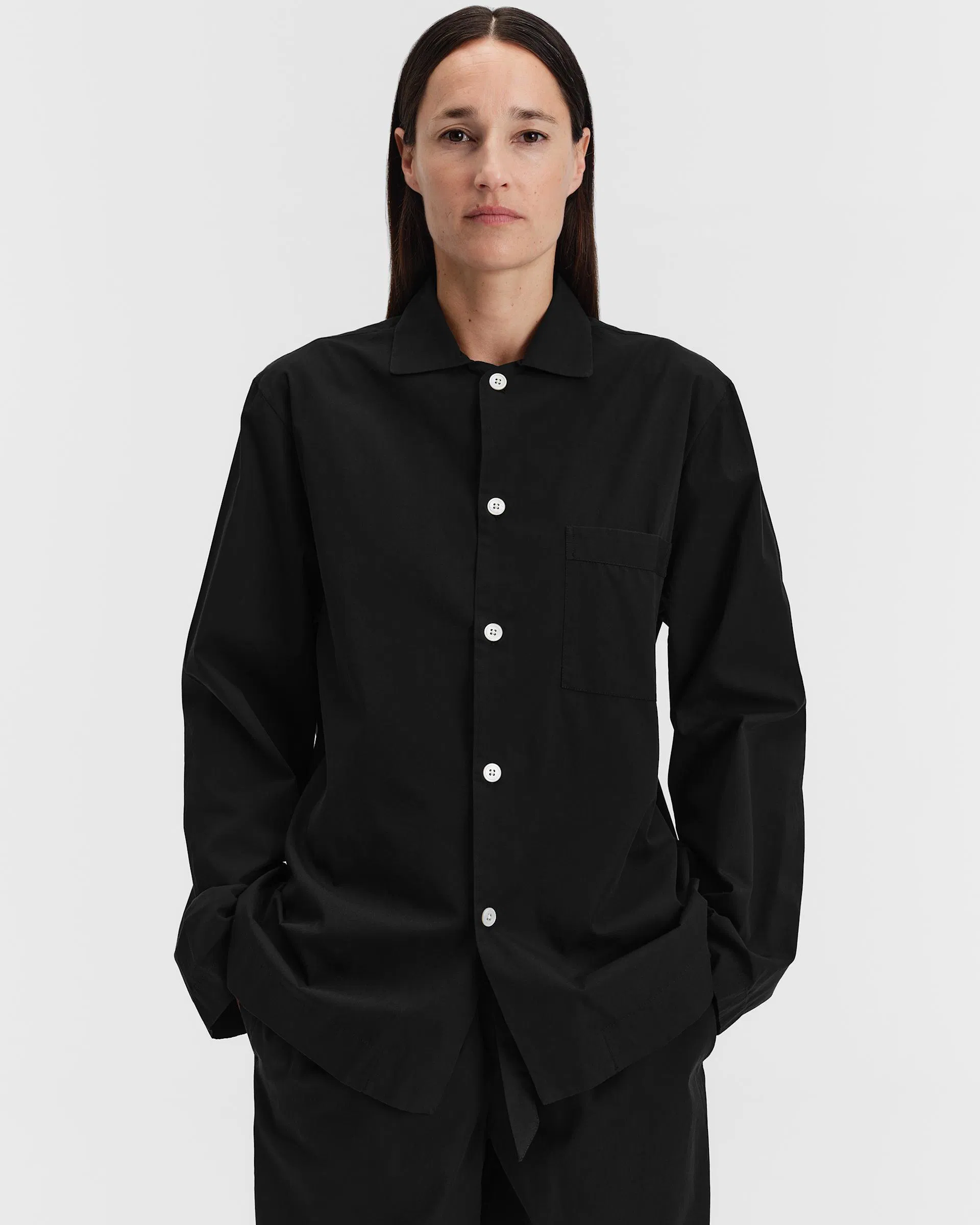 Tekla Fabrics Poplin pyjamas – long-sleeved shirt – All Black