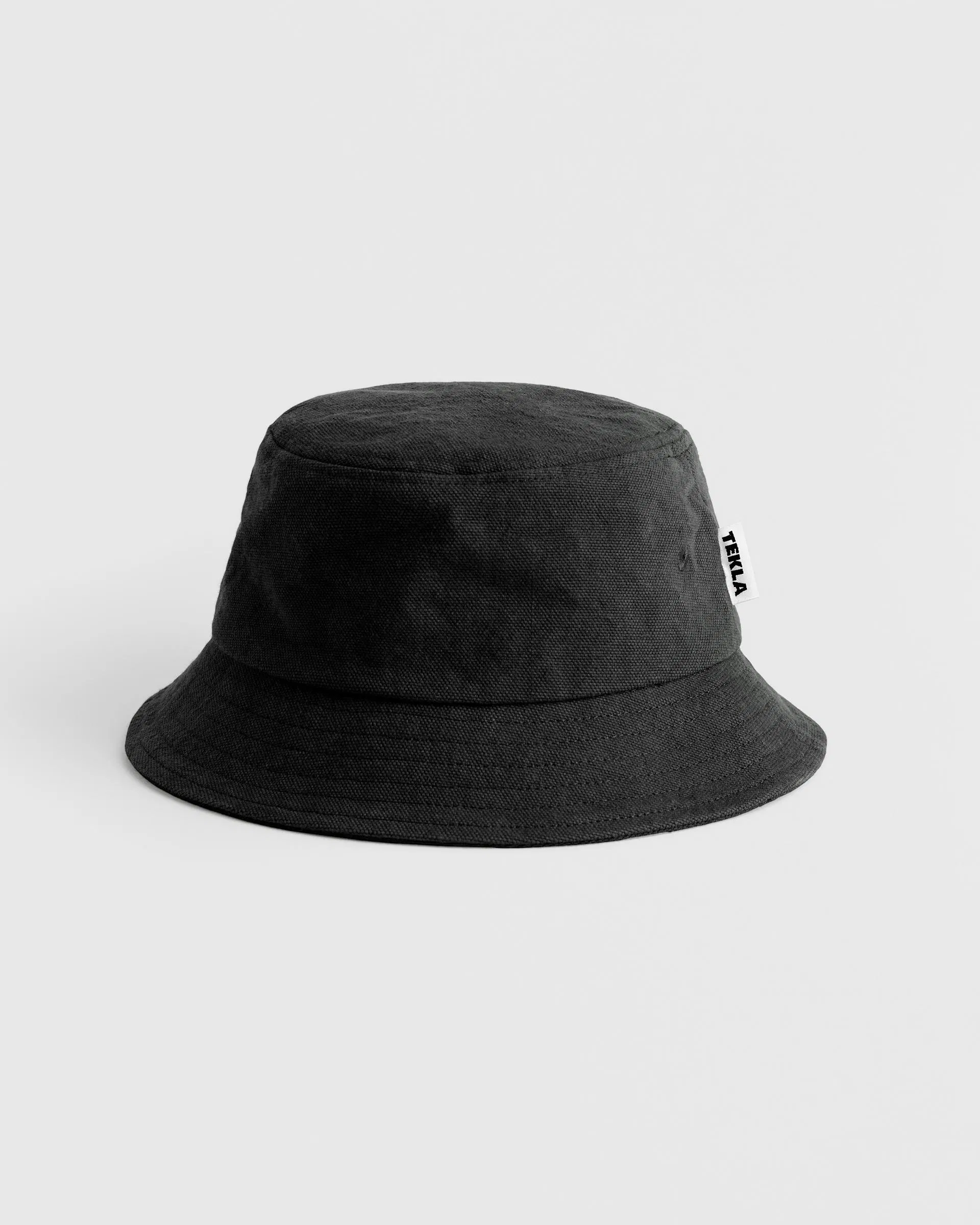 Tekla Fabrics Bucket hat – Black Sand