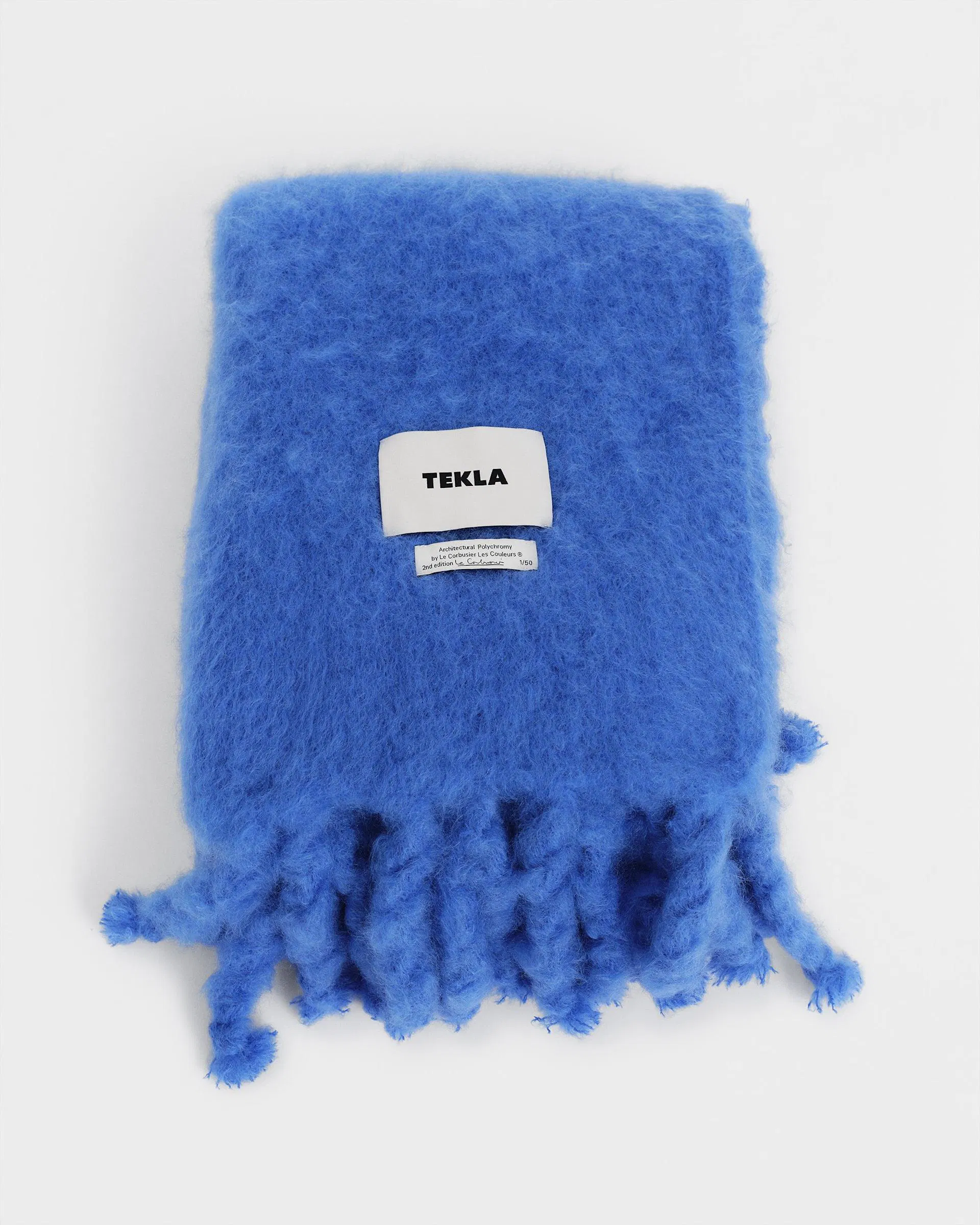 Tekla Fabrics Le Corbusier Mohair blanket – Bleu