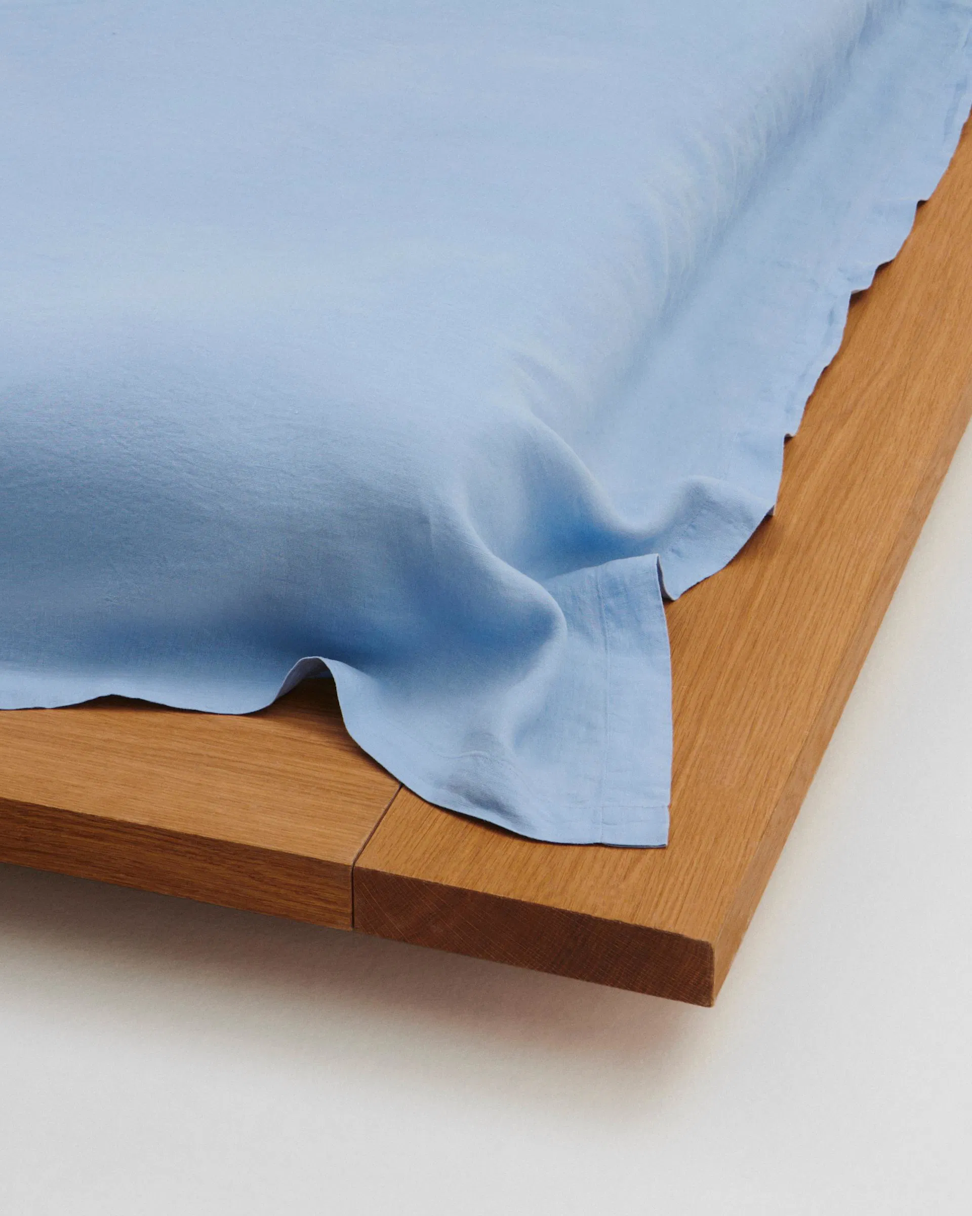 Tekla Fabrics Linen sheet – Powder Blue